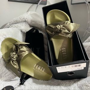 Rihanna Fenty Bow Slides Olive 7.5 Puma